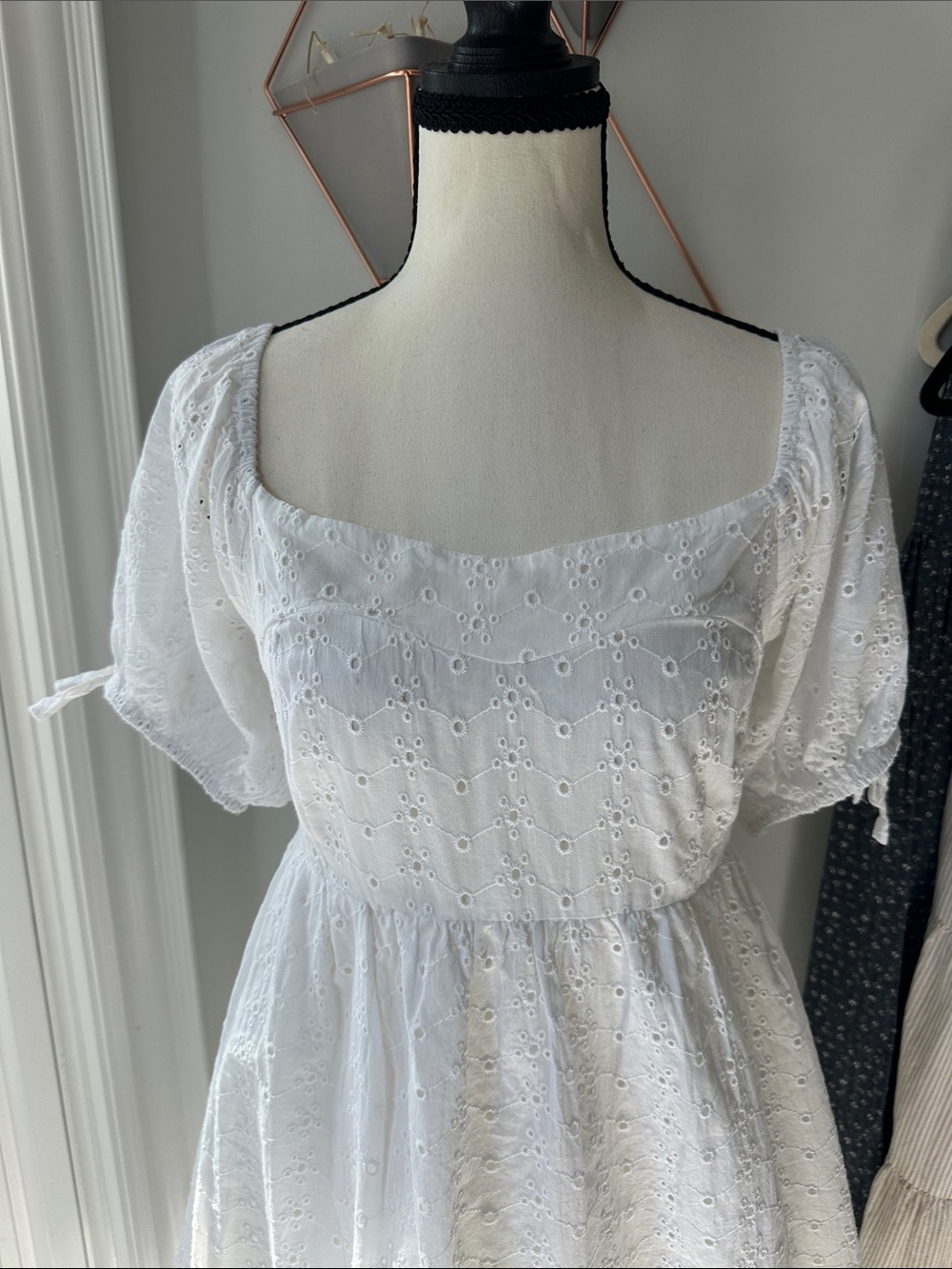 VERTICHE White Eyelet Puff-Sleeve Square Neck Babydoll Dress Cotton Size Large - Picture 3 of 16